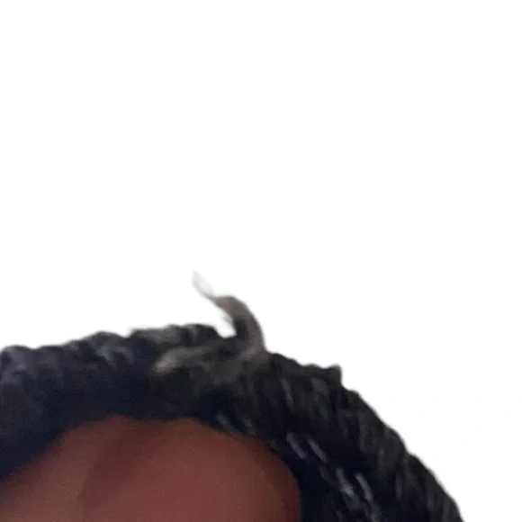 SOLD
🌟 
Vintage knit black crocheted purse shoulder cross body bag - Picture 3 of 8